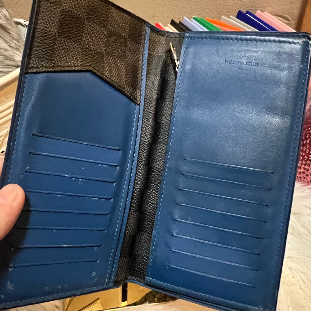 Louis Vuitton Damier Ebene Wallet - Picture 3 of 10